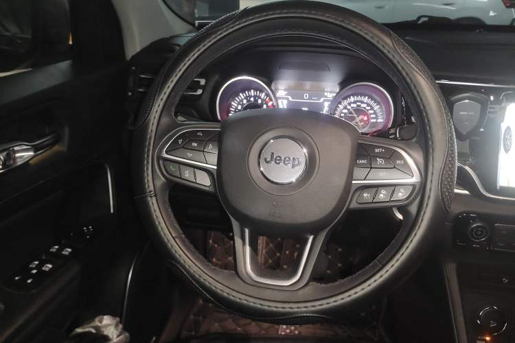 Used Jeep Grand Commander 2018 2.0T Four-Wheel Drive Prestige Edition China V
