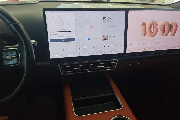 Used Li Auto L8 2023 Pro Model Audio And AC Panel