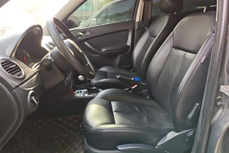 Used Volkswagen Lavida 2011 1.4 TSI DSG Prestige Edition Left Front Seat