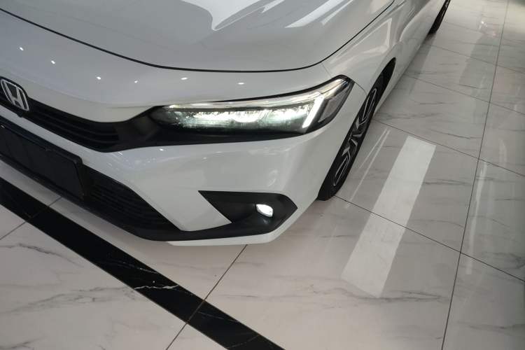 Used Honda Civic 2023 2.0L eHEV Pioneer Edition