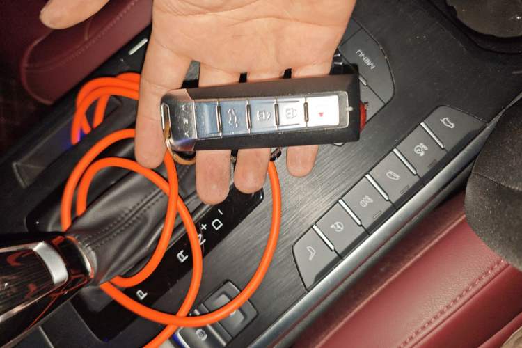 Used Wey P8 2018 2.0T Flagship Model Vehicle Key