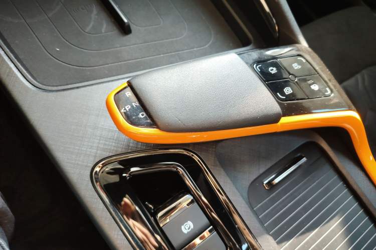 Used Changan UNI-T 2022 1.5T Sport Edition Flagship Version
