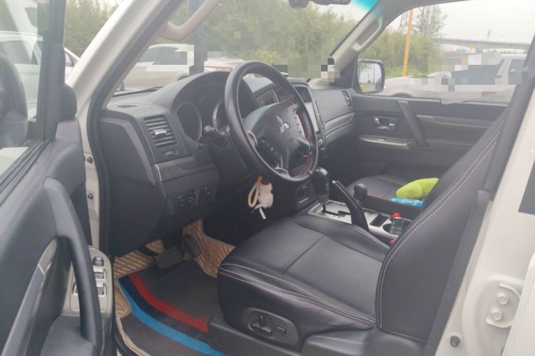 Used Mitsubishi Pajero 2018 3.0L Automatic Standard Edition