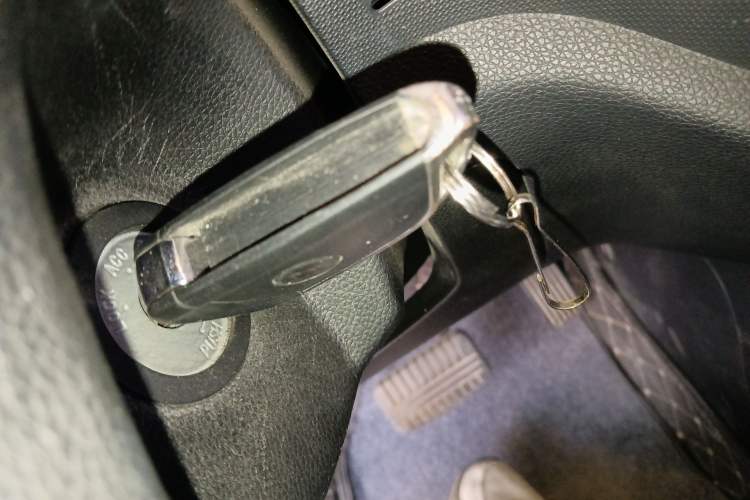 Used Soueast DX3 2018 1.5T CVT Luxury Model Interior 1