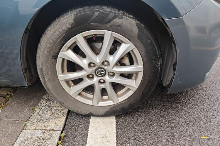 Used Mazda Mazda 3 Axela 2017 Sedan 1.5L Automatic Comfort Model Emission Standard China V