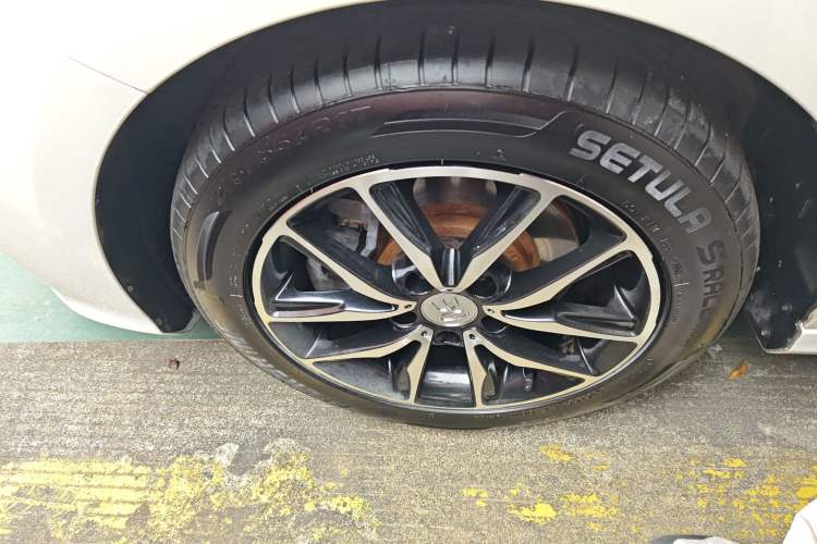 Used BYD Song MAX 2017 1.5T Automatic Smart Connect Elite 7-Seater