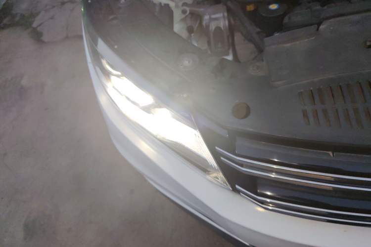 Used Volkswagen Tiguan 2017 300TSI Automatic Two-Wheel Drive Silk Road Comfort Edition