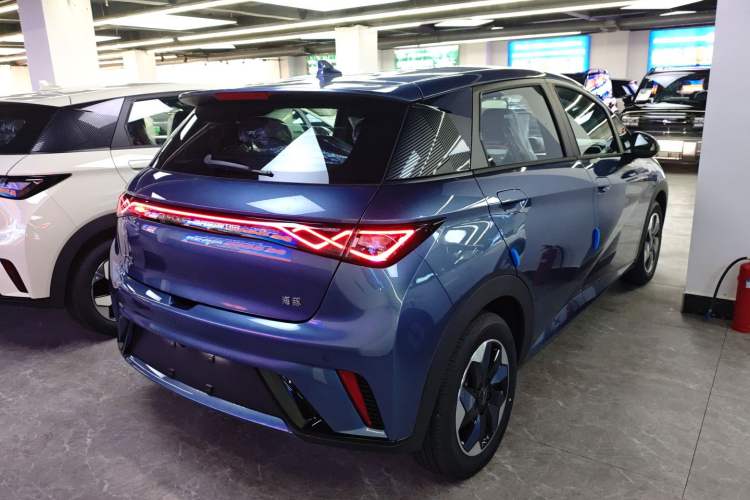 Used BYD Dolphin 2025 420km Free Edition