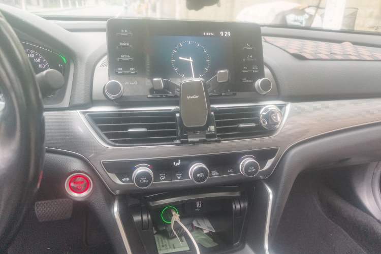 Used Honda Accord 2018 Rui Hybrid 2.0L Rui Ling Edition China VI Audio And AC Panel