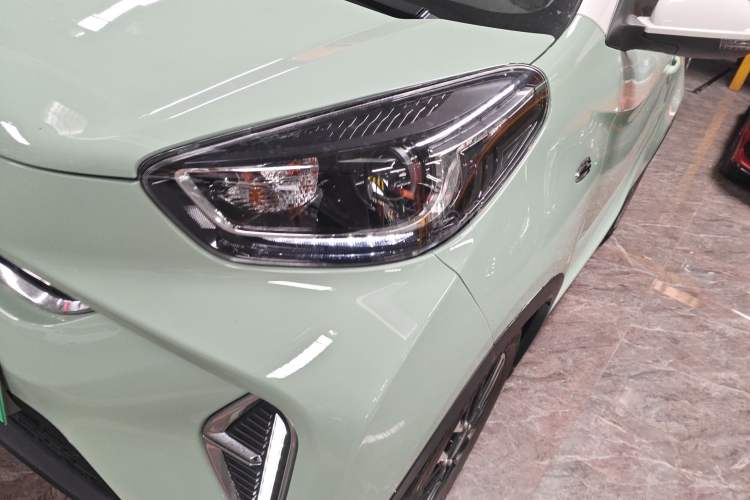 Used Chery QQ Little Ant 2022 Sweet Pink Edition Half-Sugar Version Lithium Iron Phosphate 30 kW 301 km Left Front Headlight