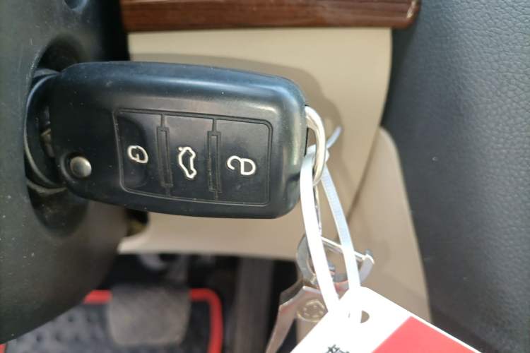 Used Skoda Octavia 2014 1.6L Automatic Yijun Edition Vehicle Key