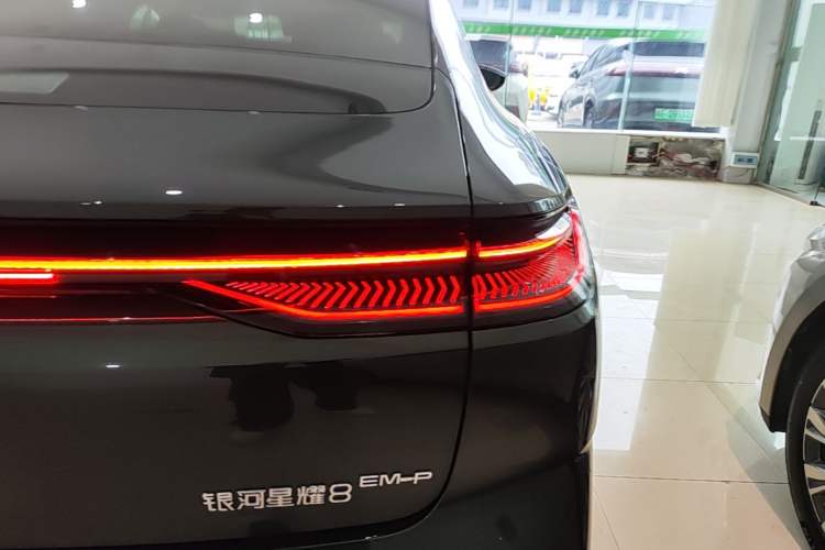 Used Geely Galaxy 8 2025 130km EM-P Starship Edition Right Rear Taillight