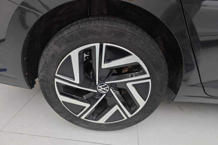 Used Volkswagen Sagitar 2023 300TSI DSG Excellence Edition Exterior 5