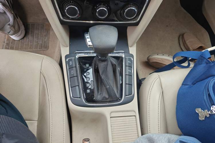 Used Skoda Superb 2012 1.8TSI Automatic Elegant Edition
