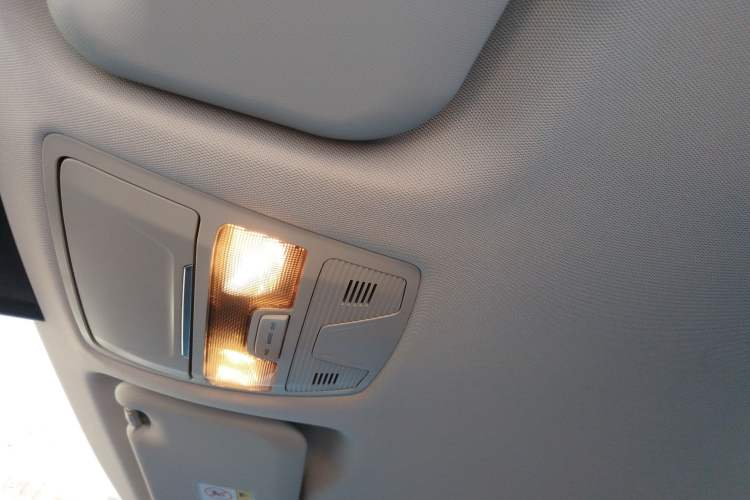 Used Hongqi E-QM5 2023 620km PLUS
