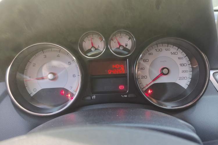 Used Peugeot 308 2013 1.6L Manual YouShang Model