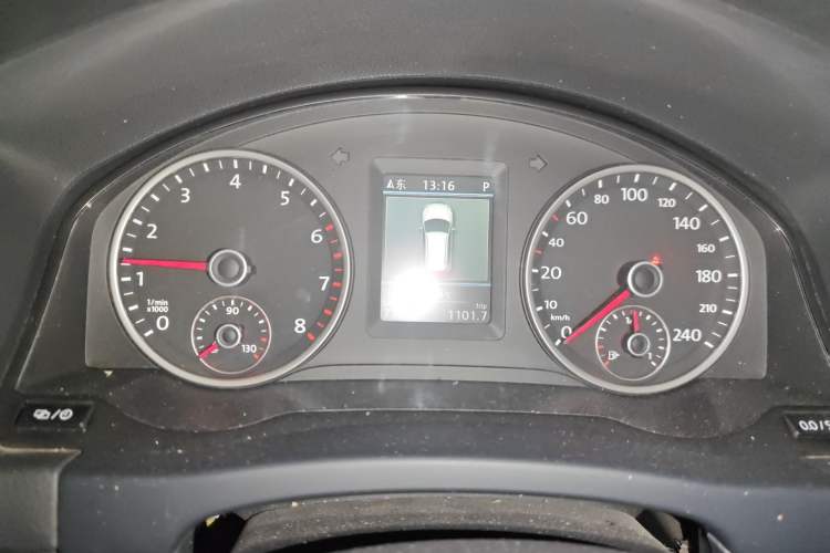 Used Volkswagen Tiguan 2013 1.8TSI Automatic Two-Wheel Drive Luxury Model Instrument Cluster