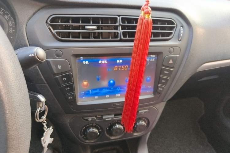 Used Peugeot 301 2014 1.6L Manual Comfort Edition