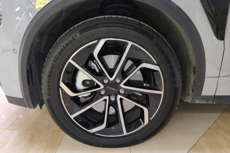 Used Lynk & Co 01 EM-P 2023 1.5TD EM-P Dawn Edition
