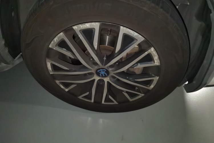 Used BYD Song New Energy 2017 Song DM 1.5TID All-Wheel Drive Luxury Model
