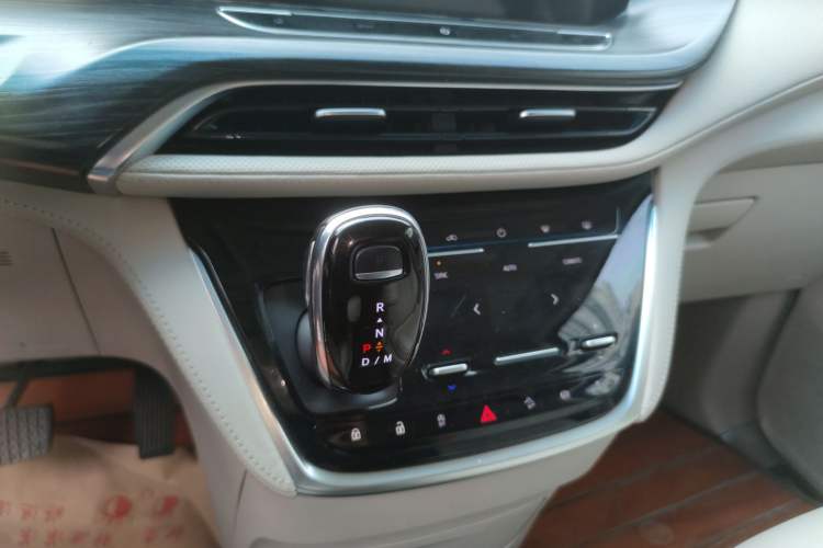 Used Buick GL8 2020 ES Land Cruiser 653T Comfort Edition
