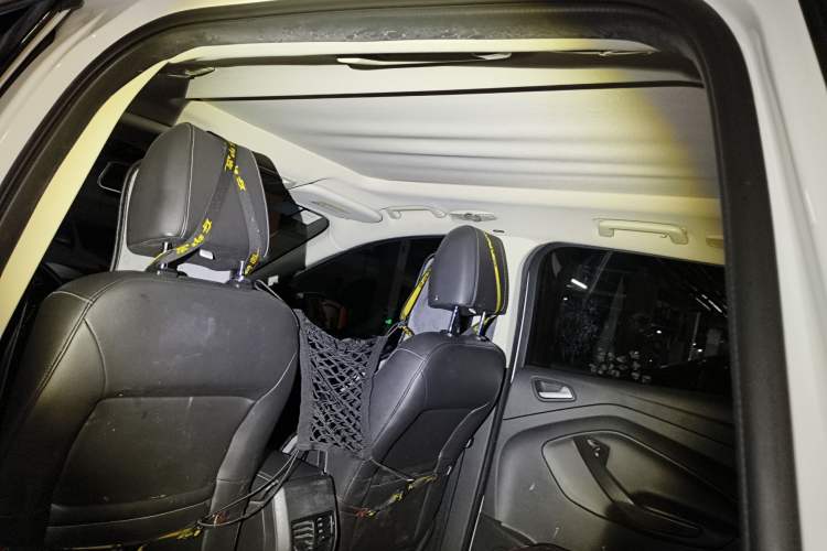 Used Ford Kuga 2017 EcoBoost 180 Two-Wheel-Drive Platinum Edition