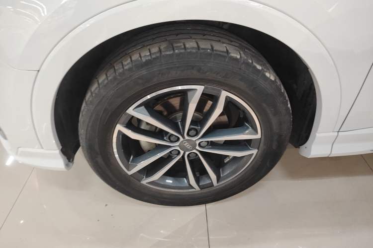 Used Audi Q3 2020 35 TFSI Ambition Dynamic Edition
