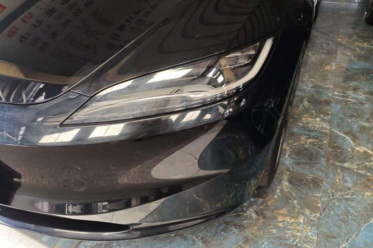 Used Tesla Model 3 2023 Rear-Wheel-Drive Version