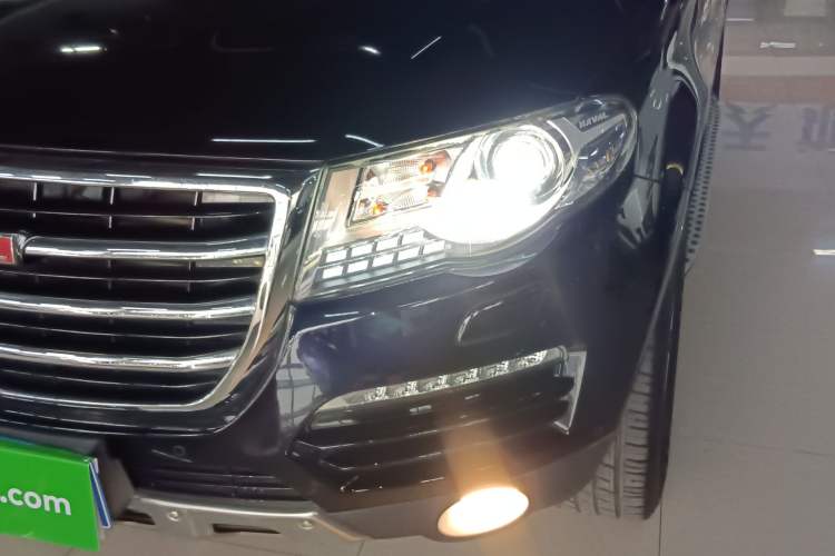 Used Haval H8 2015 2.0T Two-Wheel-Drive Elite Version