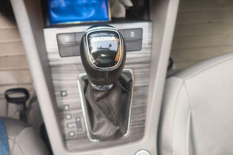 Used Skoda Octavia 2015 1.6L Automatic Yijun Edition