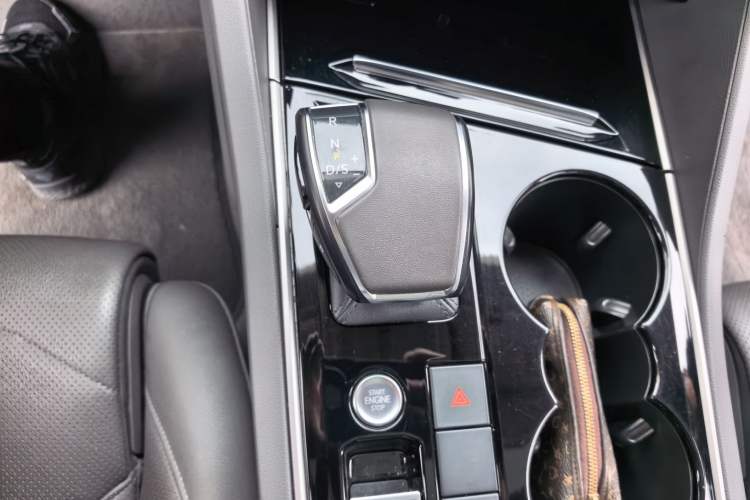 Used Volkswagen Touareg 2019 3.0 TSI RuiFeng Edition China VI Standard Gear Lever