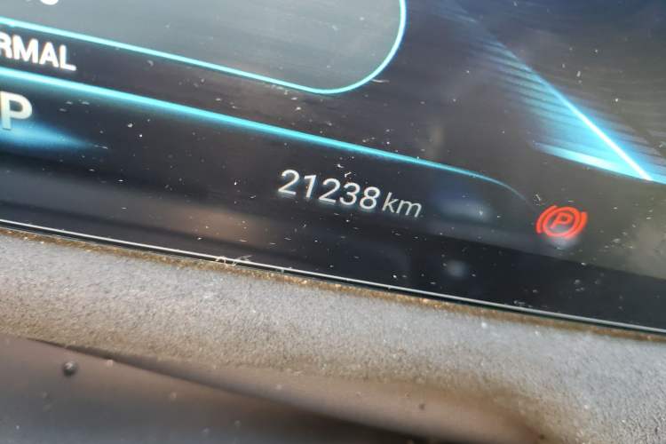 Used EXEED Lingyun 2023 400T Two-Wheel Drive StarRui Pro Edition Odometer Close Up