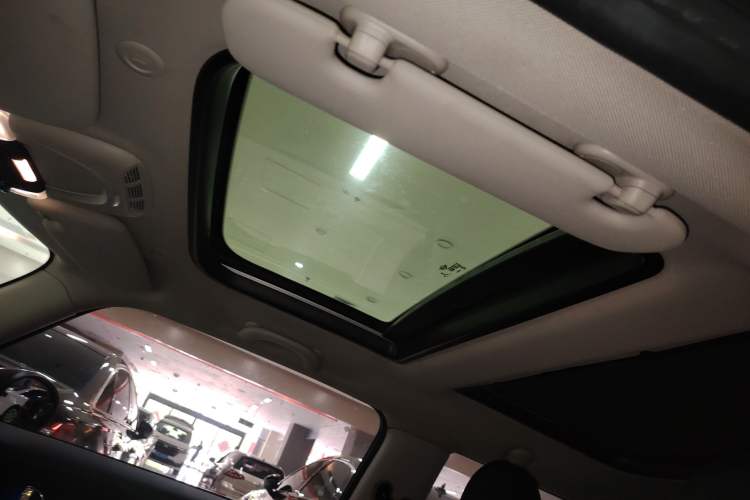 Used MINI 2014 1.5T COOPER Fun Headliner