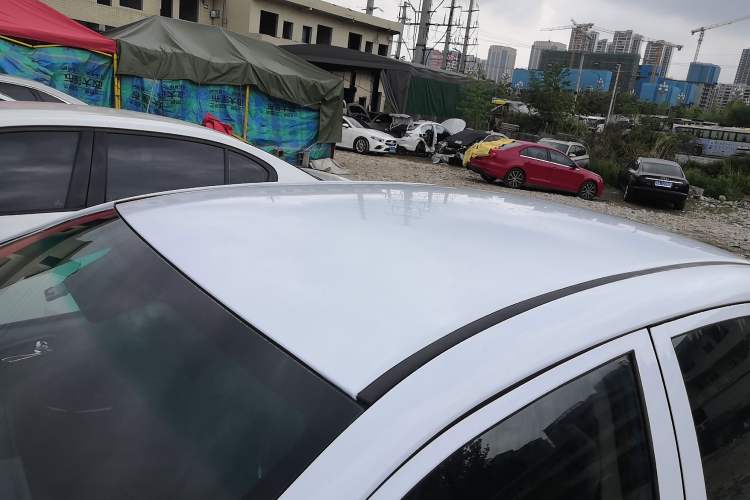 Used BYD e5 2017 300 Prestige Edition Roof