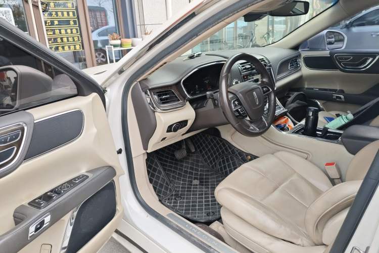 Used Lincoln Continental 2017 2.0T Two-Wheel Drive Deluxe Edition