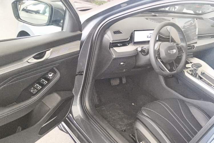 Used Geely Auto Preface 2025 Dongfang Yao 1.5TD Kunlun Edition