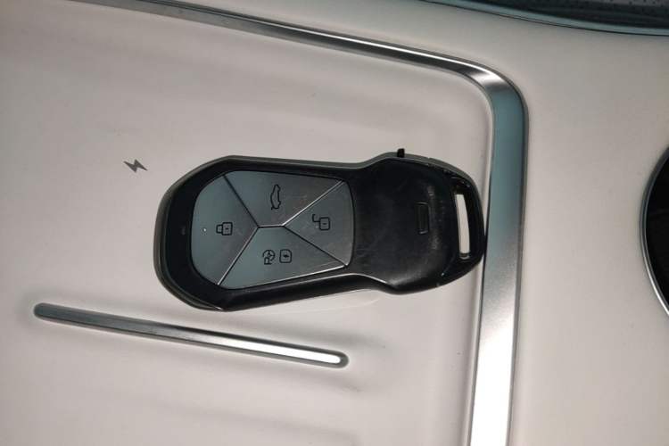 Used XPeng G9 2025 625 Long-Range Max
