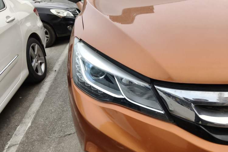 Used Dongfeng Aeolus AX5 2017 1.4T Manual Quyue Model