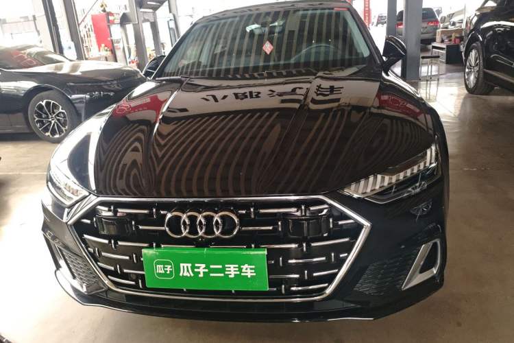 Used Audi A7L 2024 45TFSI S-line Dream-Building Edition Flow Crystal Package