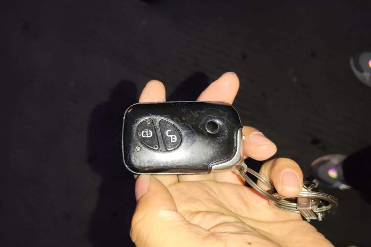 Used BYD S6 2014 2.0L Manual Luxury 5-Seater