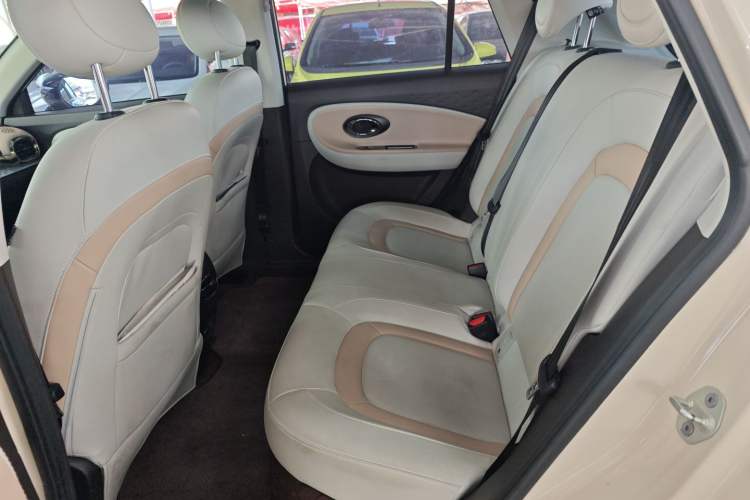 Used JAC Yiwei 3 2023 505km Pro+