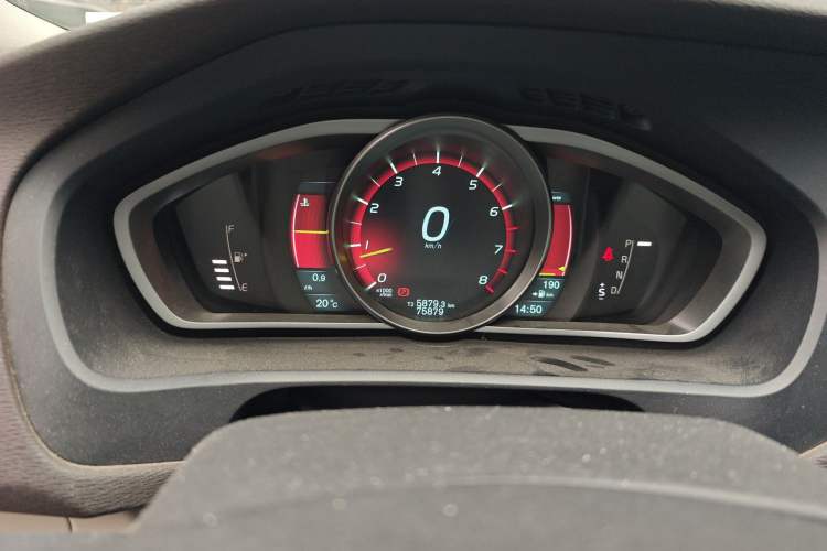 Used Volvo V40 2014 2.0T Zhiya Edition