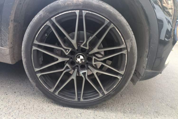 Used BMW X5 2013 xDrive35i Luxury Edition Exterior 7