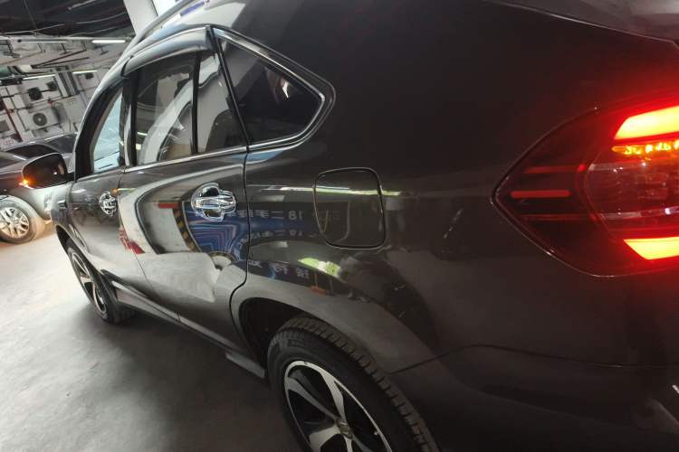 Used BYD S7 2017 2.0T Automatic Luxury Model
