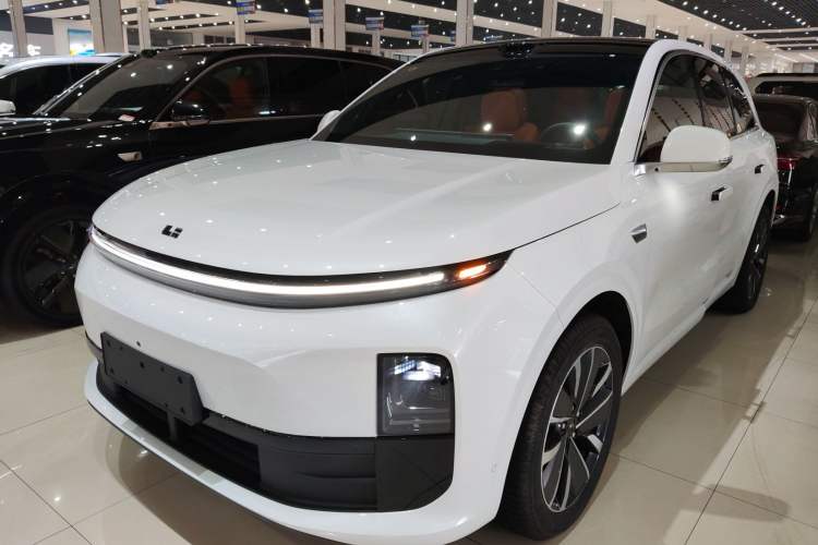 Used Li Auto L6 2025 Pro Smart Refresh Edition
