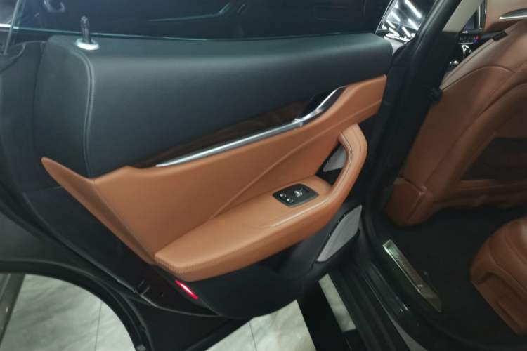 Used Maserati Levante 2016 3.0T Standard Edition
