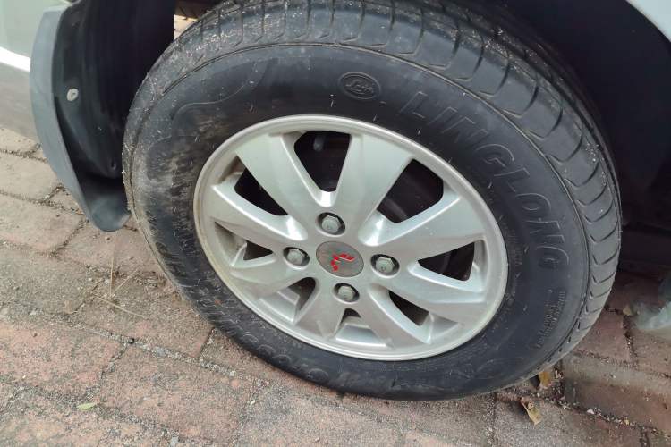 Used Wuling Hongguang 2014 1.5L S Standard Version