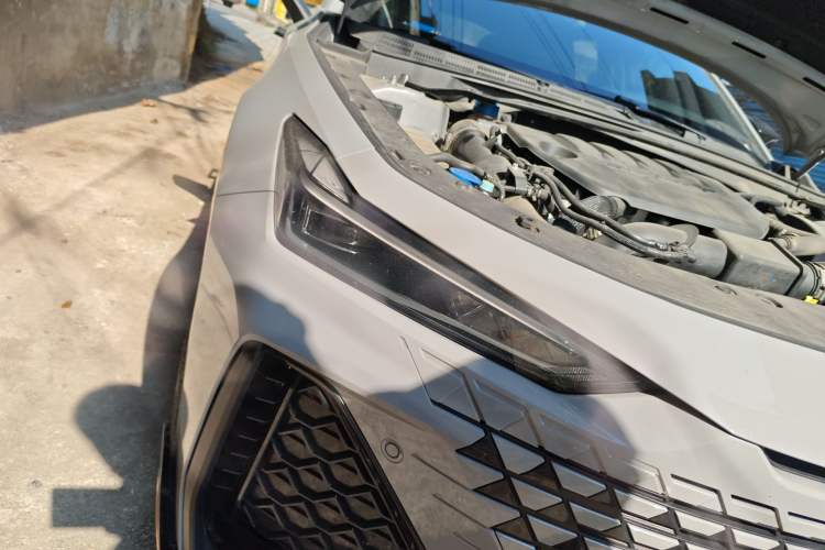 Used CHANGAN UNI-V 2022 2.0T Sporty Version