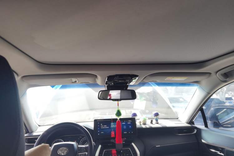 Used Toyota Harrier 2022 2.0L CVT Two-Wheel Drive Deluxe Edition