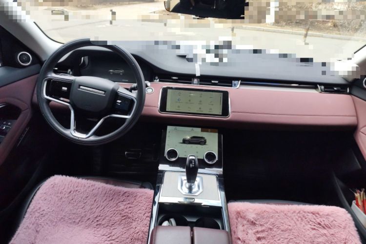 Used Land Rover Range Evoque 2023 Aurora L 249 PS Luxury Edition Center Console